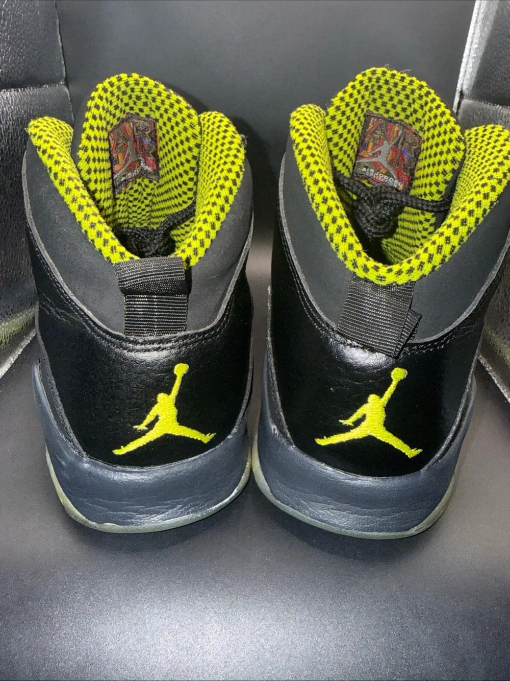 Size 9.5 - Air Jordan 10 Retro Venom, 310805-033, Clean W/ Replacement Box